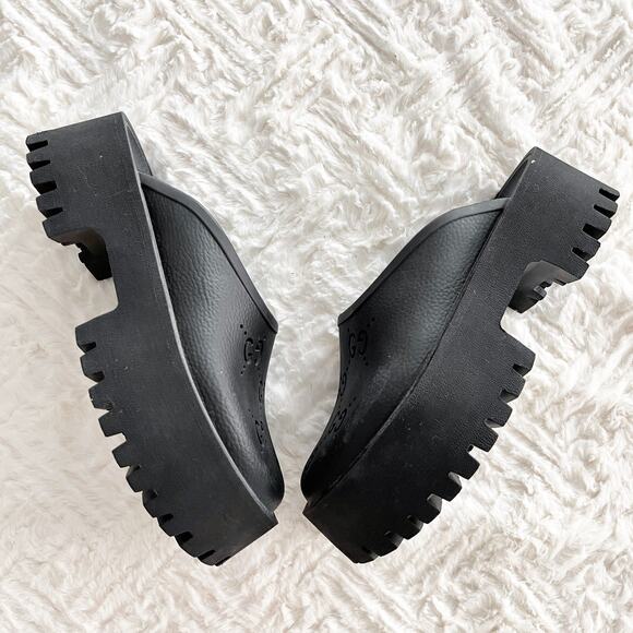 Gucci Perforated G Platform Mules in Black Rubber - Picture 5 of 13